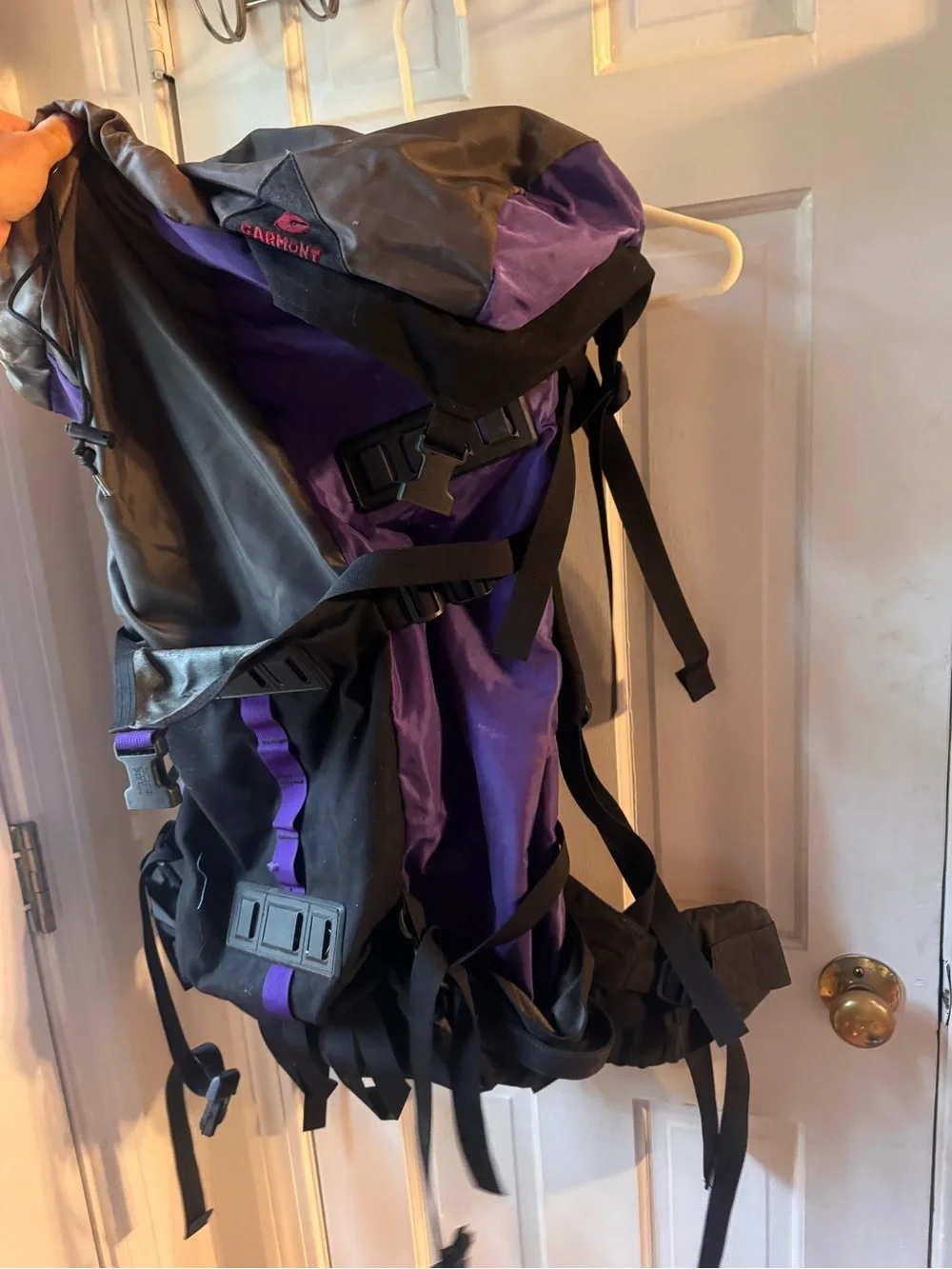 Vintage Garmont Internal Frame Hiking Backpack . 50–55L Perfect for hikers